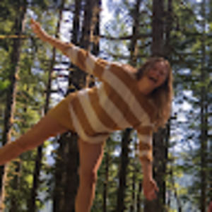 Meet your Posher, Maya